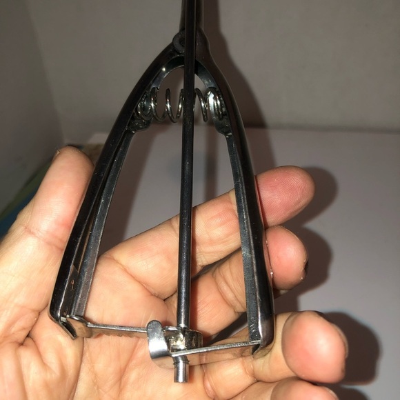 Vintage stainless steel  Ice Cream Scoop- for those warm summer days -used - Picture 9 of 11